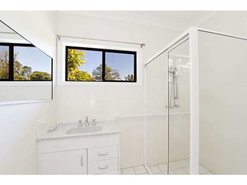 32 Mooloolah Meadows Drive, Mooloolah Valley QLD 4553