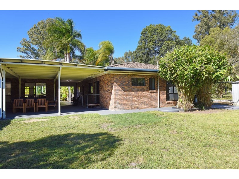 32 Mooloolah Meadows Drive, Mooloolah Valley QLD 4553