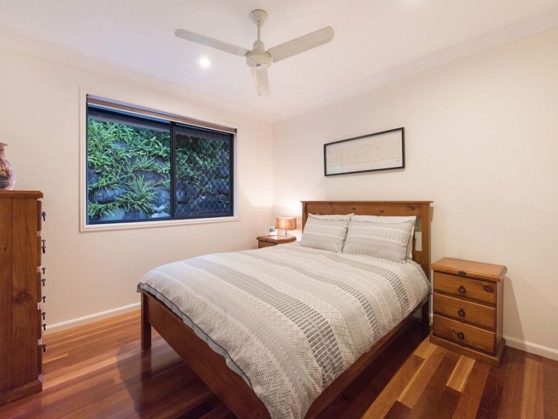3 Valley View Court, Little Mountain QLD 4551