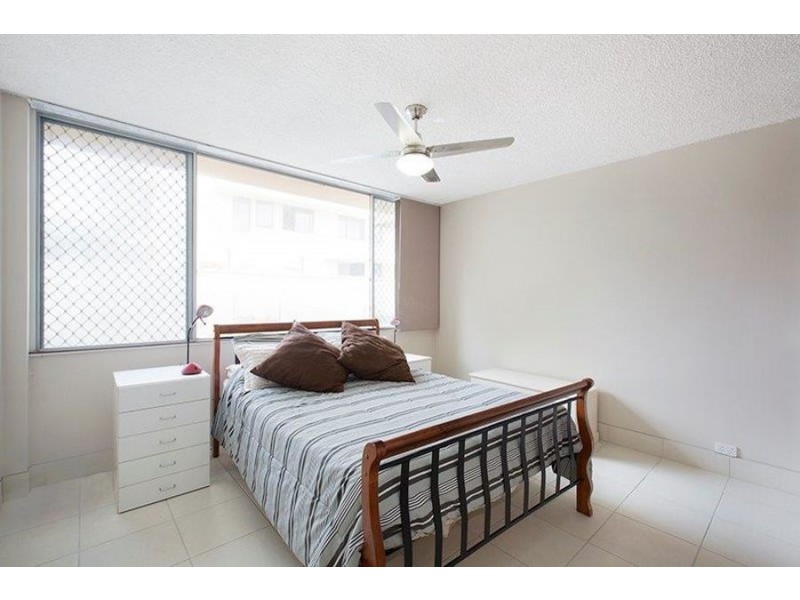 5/27 Burgess Street, Kings Beach QLD 4551