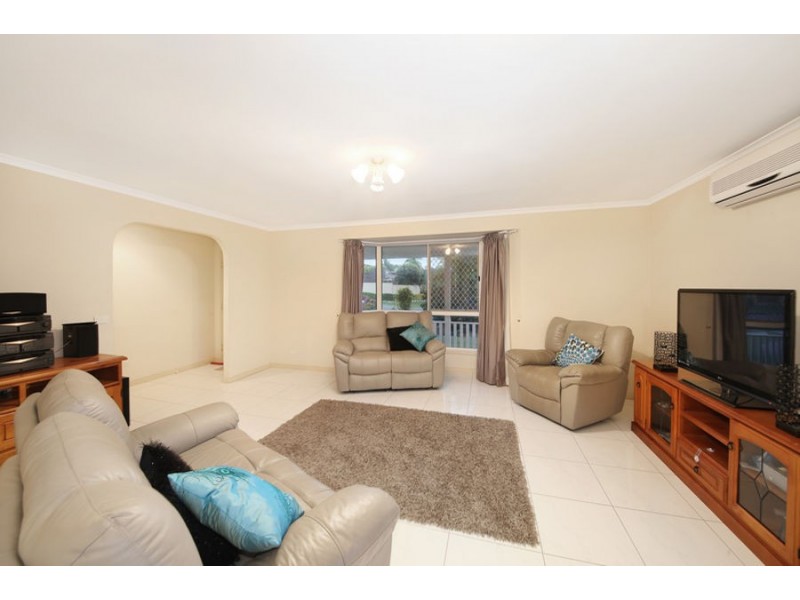 40 Harrier Street, Aroona QLD 4551