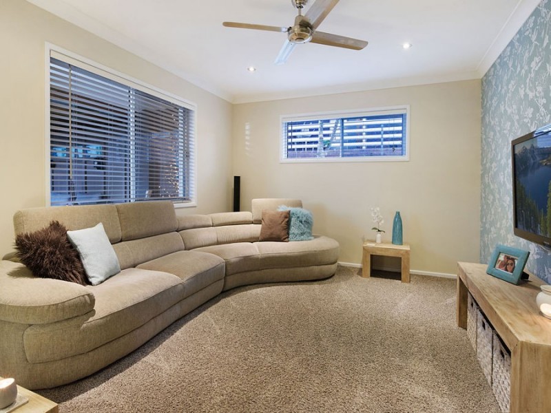 30 Crusader Street, Battery Hill QLD 4551
