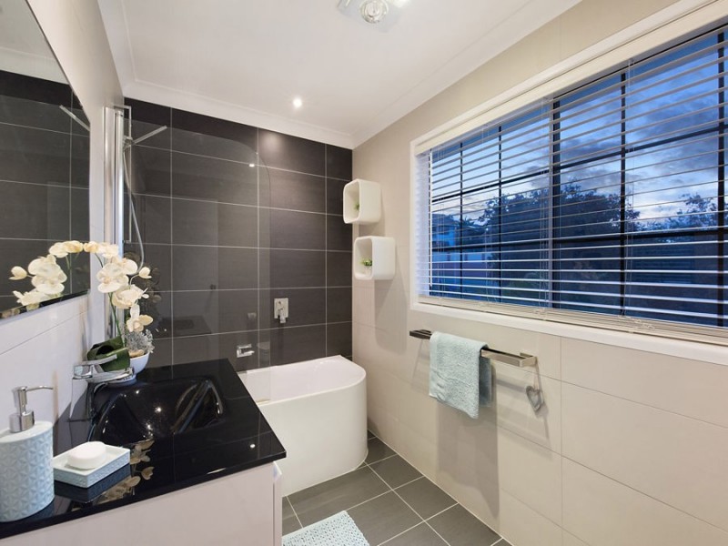 30 Crusader Street, Battery Hill QLD 4551