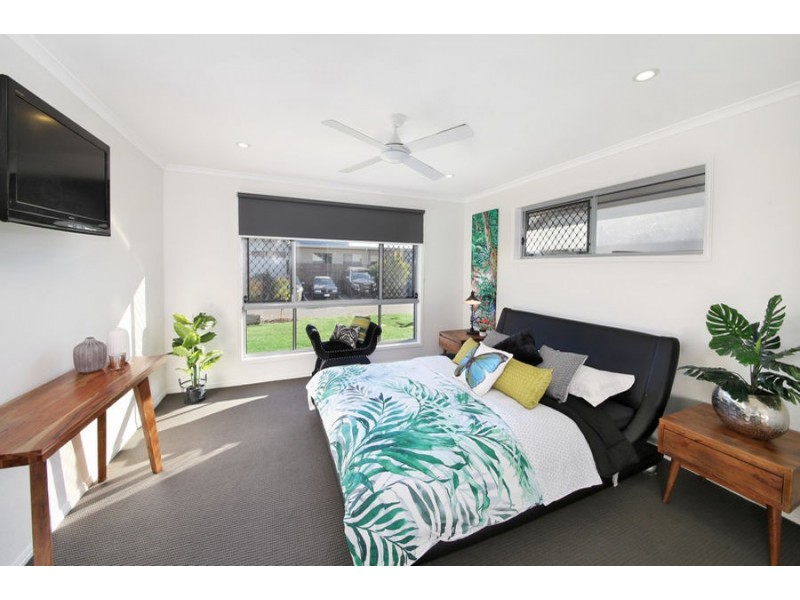 2 Macleay Court, Meridan Plains QLD 4551