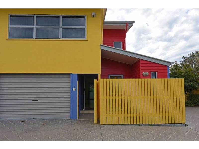 2/3 Bott St, Dicky Beach QLD 4551