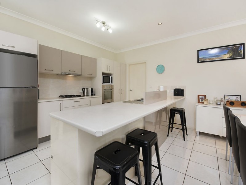 6 Alicia Circuit, Little Mountain QLD 4551