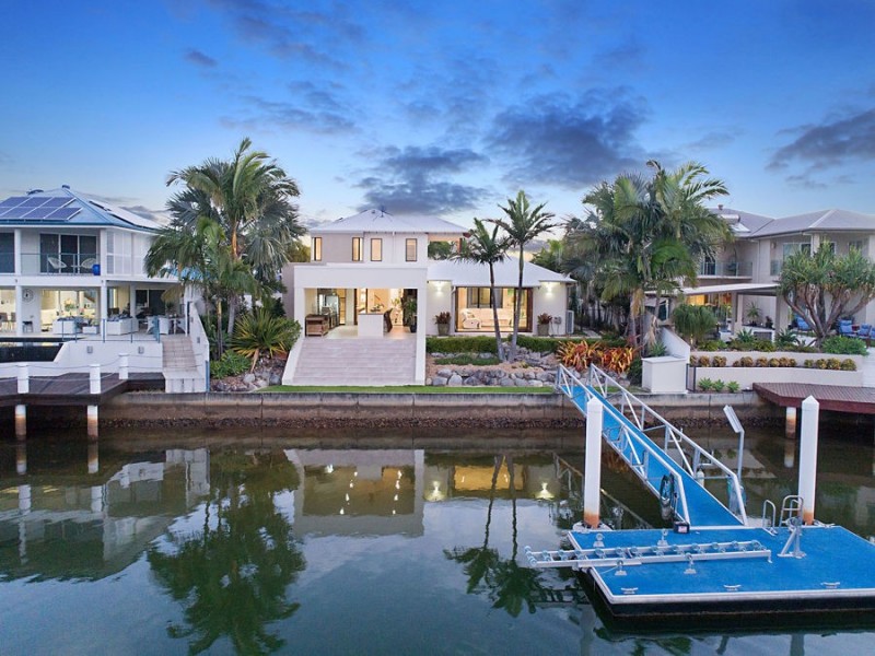 14 Quayline Close, Pelican Waters QLD 4551