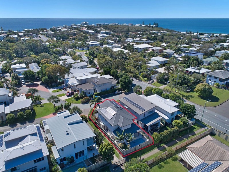 5 Headlands Court, Moffat Beach QLD 4551