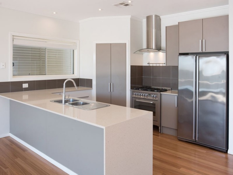 5 Headlands Court, Moffat Beach QLD 4551