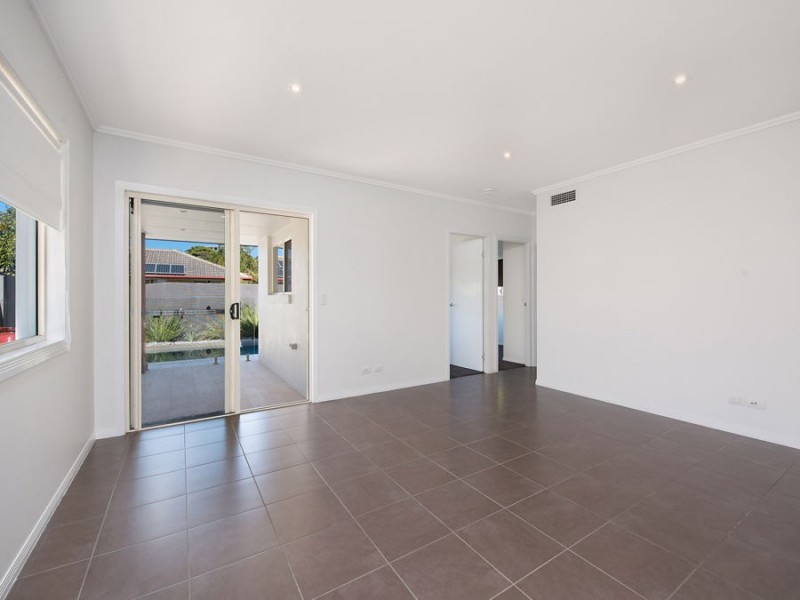 5 Headlands Court, Moffat Beach QLD 4551