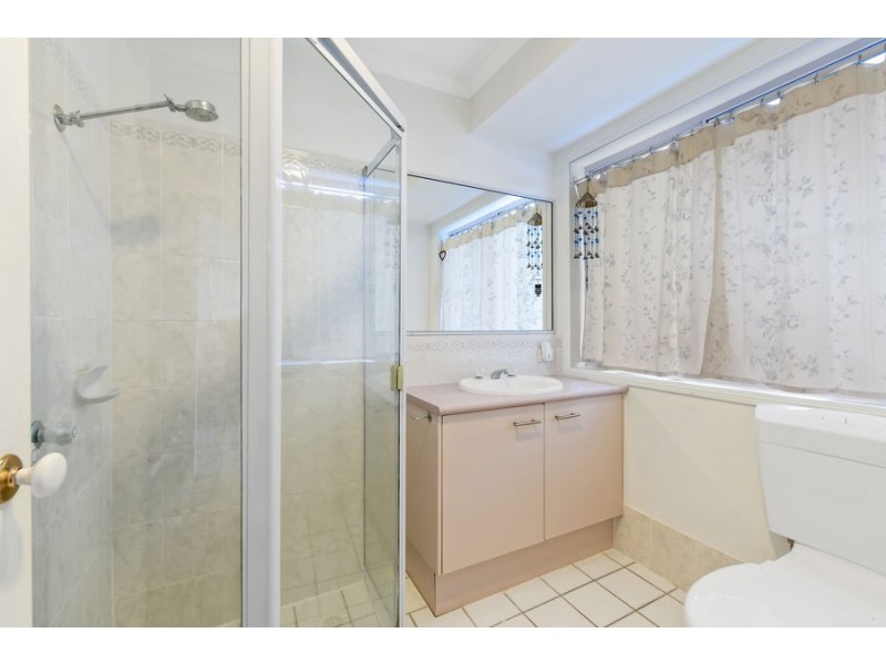 6 Sidney Drive, Beerwah QLD 4519