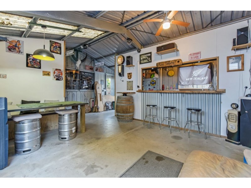 6 Sidney Drive, Beerwah QLD 4519