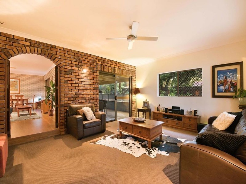 51 Casuarina Drive, Little Mountain QLD 4551