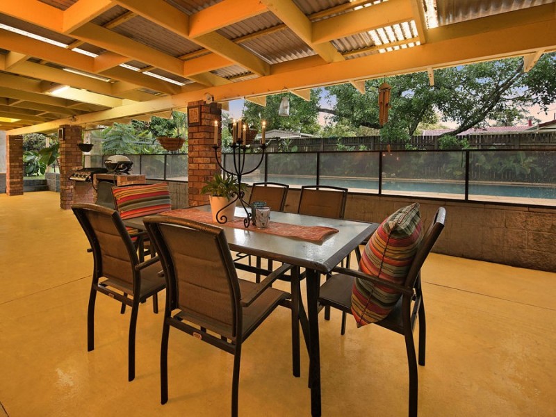51 Casuarina Drive, Little Mountain QLD 4551
