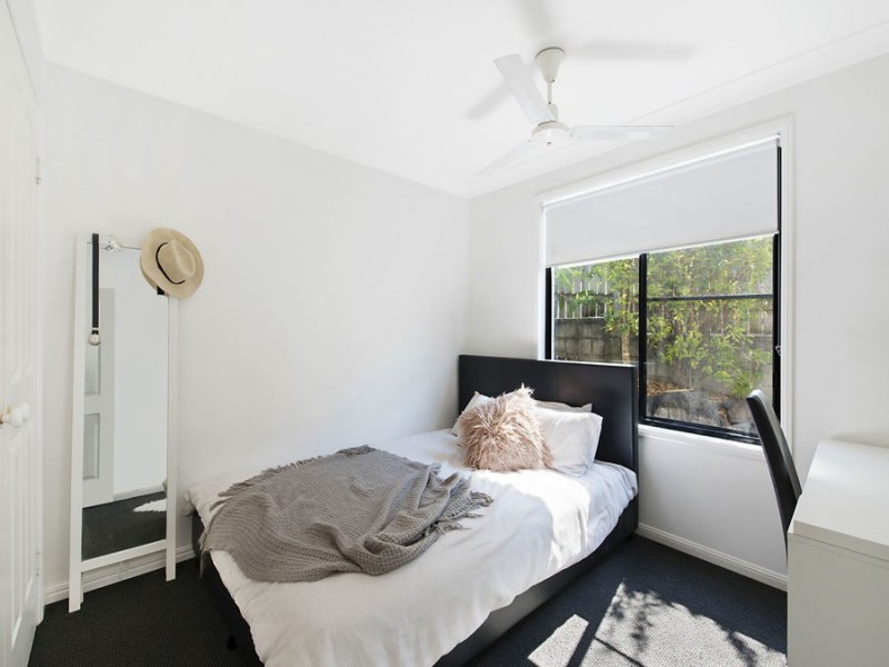 10 Allamanda Avenue, Little Mountain QLD 4551