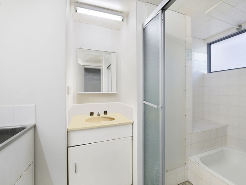 4/27 Canberra Terrace, Kings Beach QLD 4551
