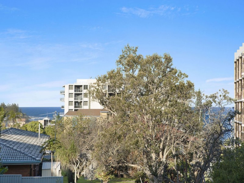 4/27 Canberra Terrace, Kings Beach QLD 4551