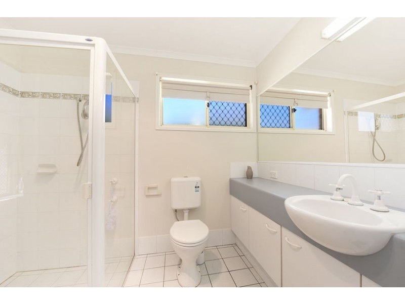 9/4 Caloundra Road, Caloundra QLD 4551