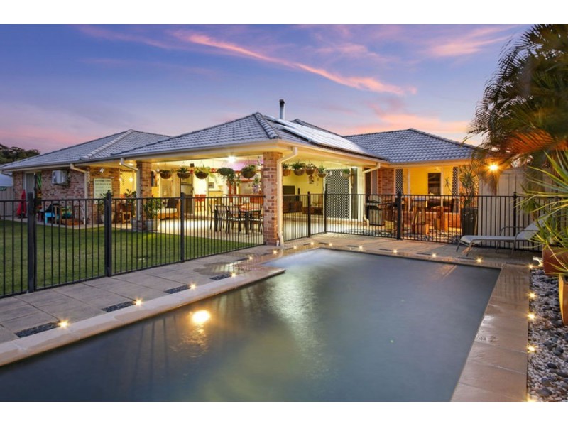 5 Kingsview Court, Little Mountain QLD 4551