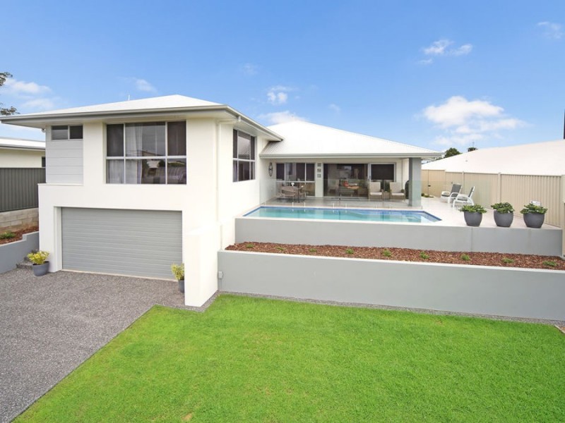 4 Alexander Street, Aroona QLD 4551