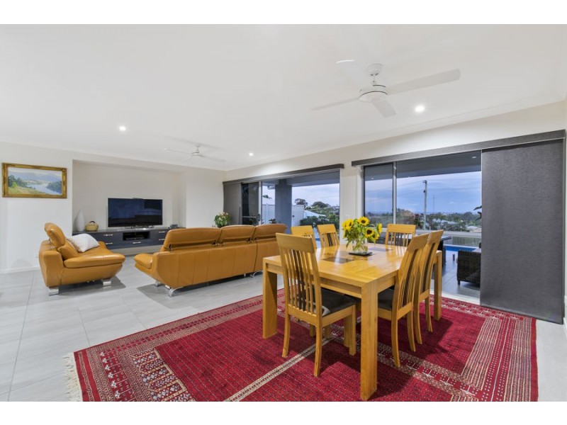 4 Alexander Street, Aroona QLD 4551