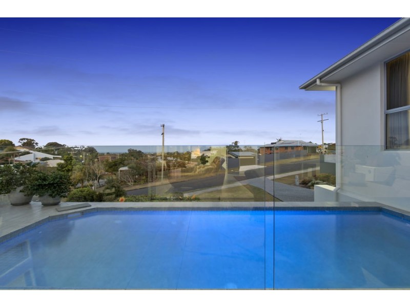 4 Alexander Street, Aroona QLD 4551