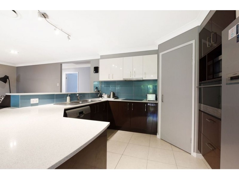 17 Tenkate Drive, Little Mountain QLD 4551