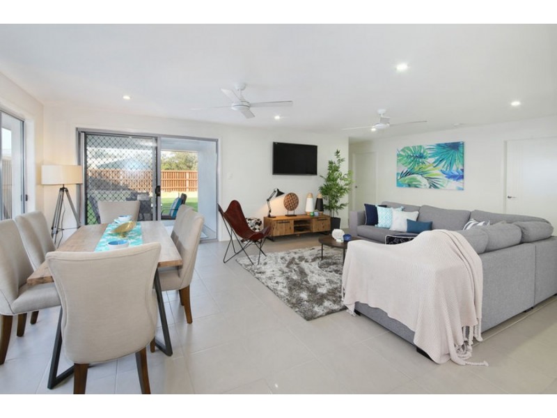 2 Macleay Court, Meridan Plains QLD 4551