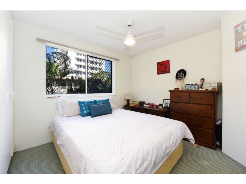 10/33 Burgess Street, Kings Beach QLD 4551