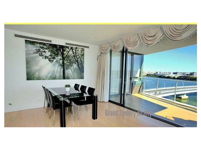 702/7 Gauthrope street, Rhodes NSW 2138
