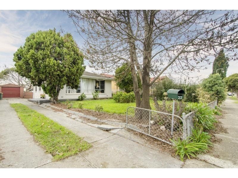 23 Chirnside Crescent, Laverton VIC 3028