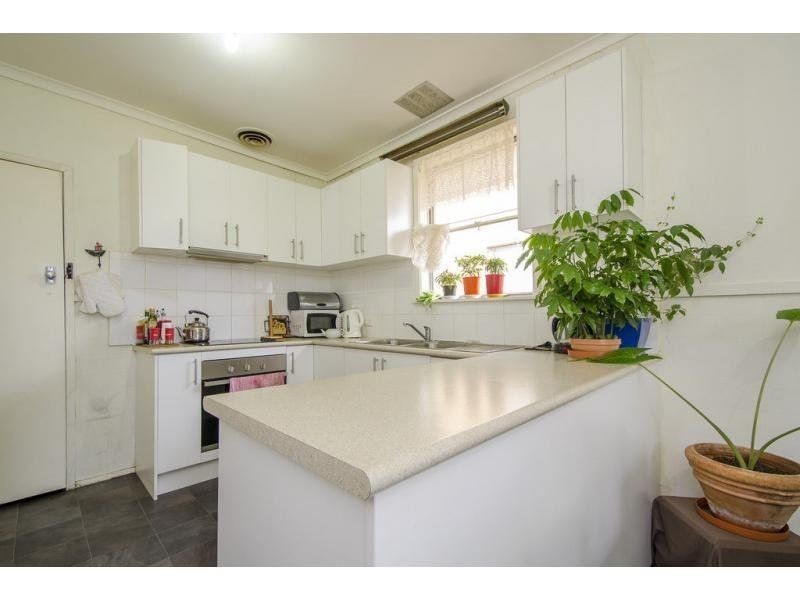 23 Chirnside Crescent, Laverton VIC 3028