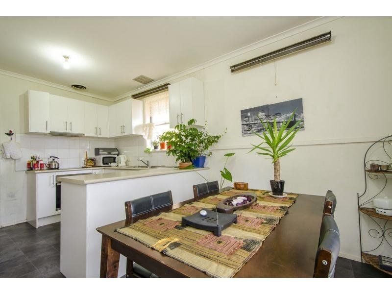 23 Chirnside Crescent, Laverton VIC 3028