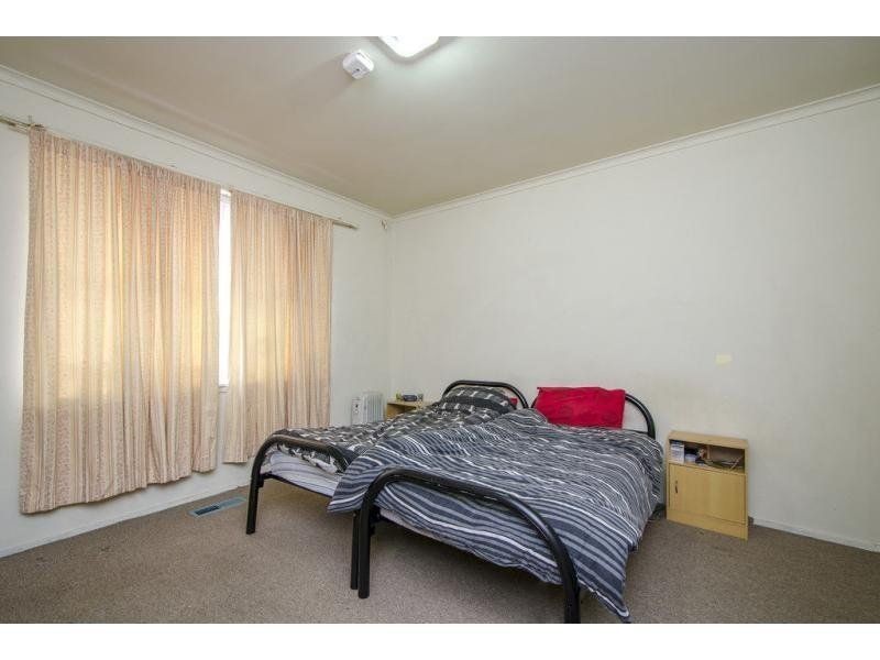 23 Chirnside Crescent, Laverton VIC 3028