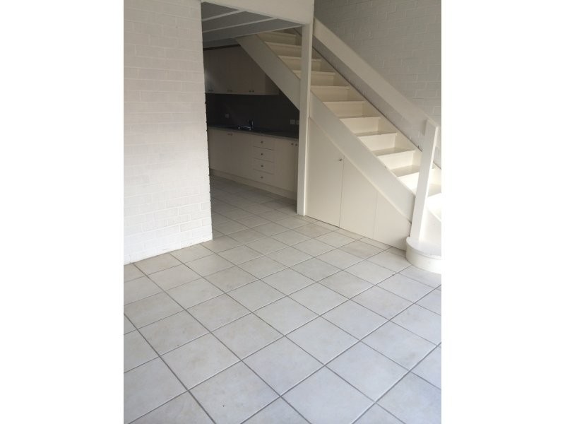 Unit 2/38 John Street, Altona North VIC 3025