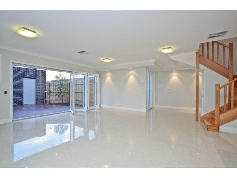 4/29 Millers Road, Altona VIC 3018
