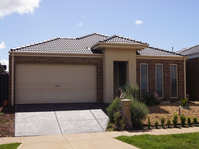 21 Wylie Way (1 Week Free Rent!), Point Cook VIC 3030