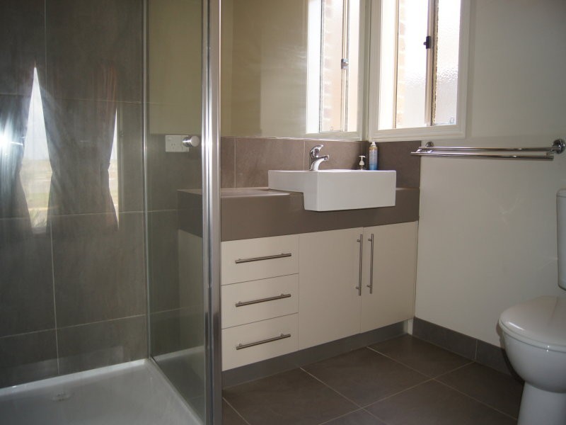 21 Wylie Way (1 Week Free Rent!), Point Cook VIC 3030