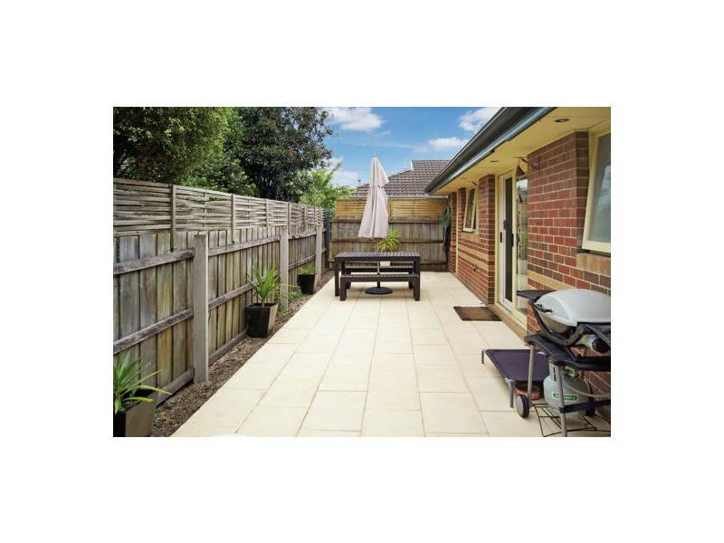 21/31 McIntyre Street, Burwood VIC 3125