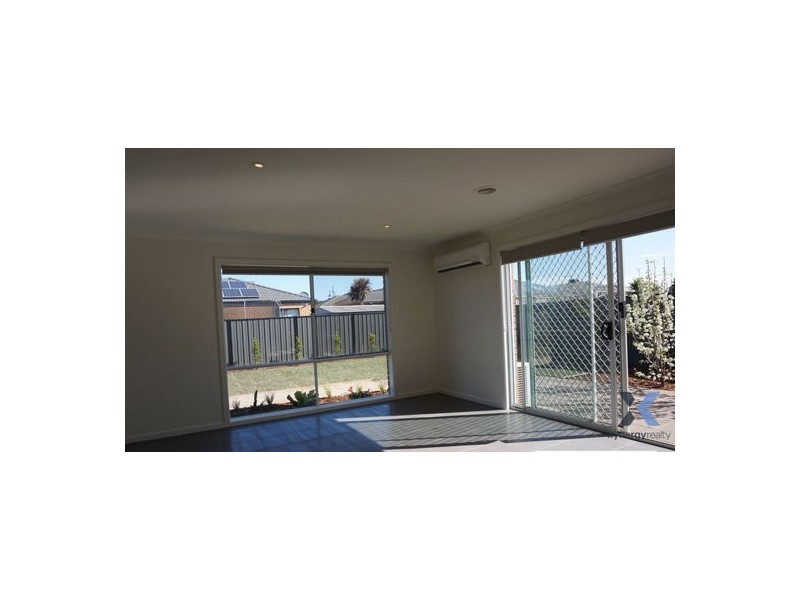 1 Kingbird Avenue, Tarneit VIC 3029