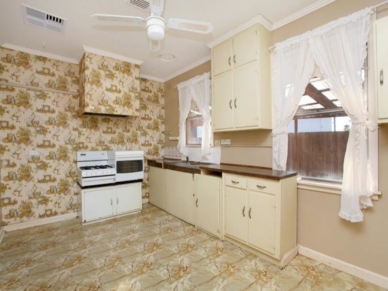 21 Cartledge Street, Laverton VIC 3028