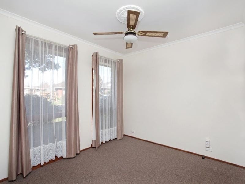 15 Courtney Avenue, Hoppers Crossing VIC 3029