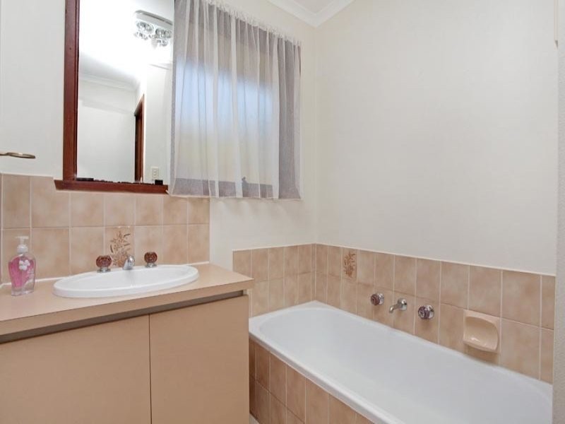 15 Courtney Avenue, Hoppers Crossing VIC 3029