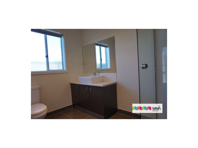 1 Kingbird Avenue, Tarneit VIC 3029