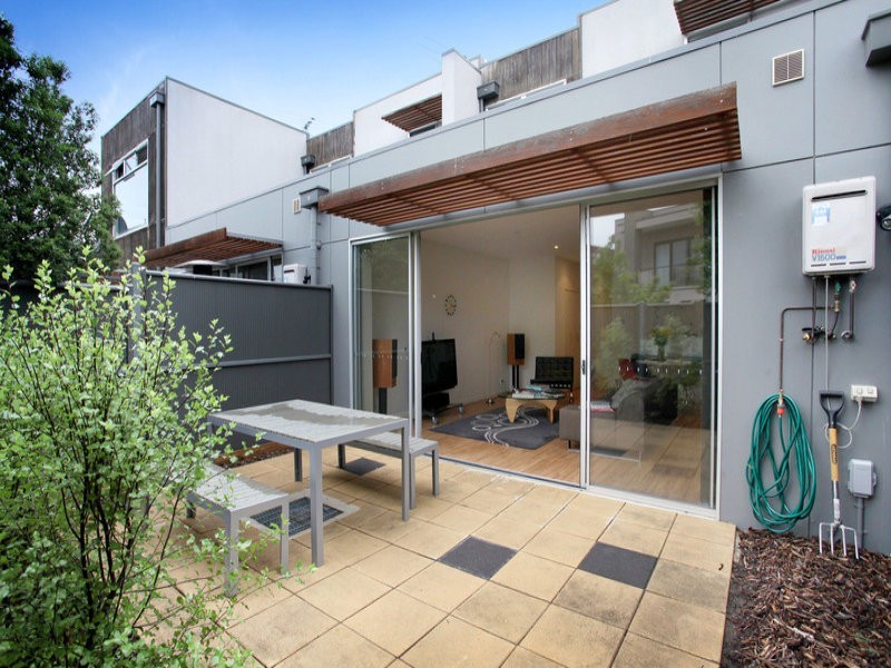 21 Raven Lane, Maribyrnong VIC 3032