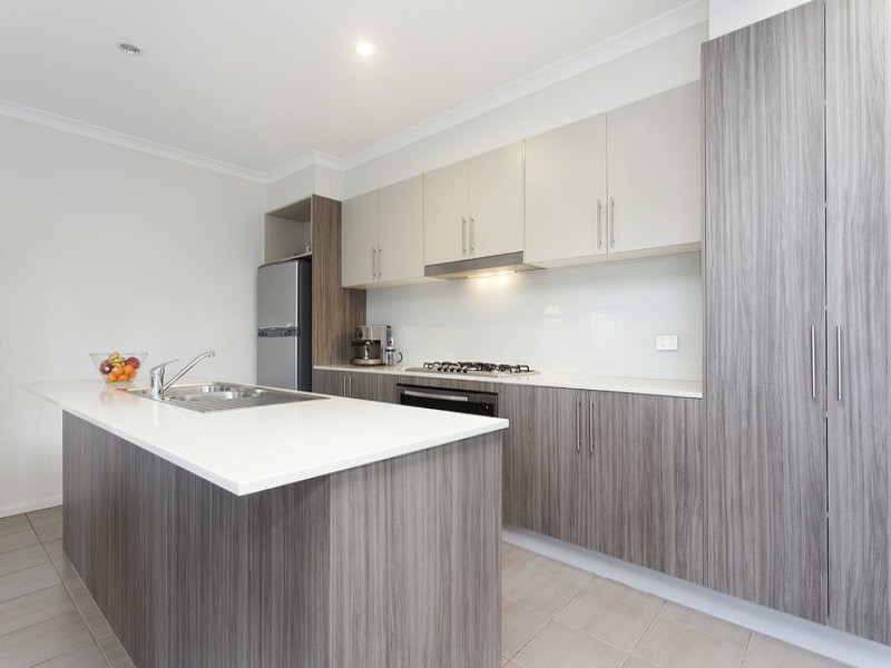 18 Mandrel Drive, Williams Landing VIC 3027