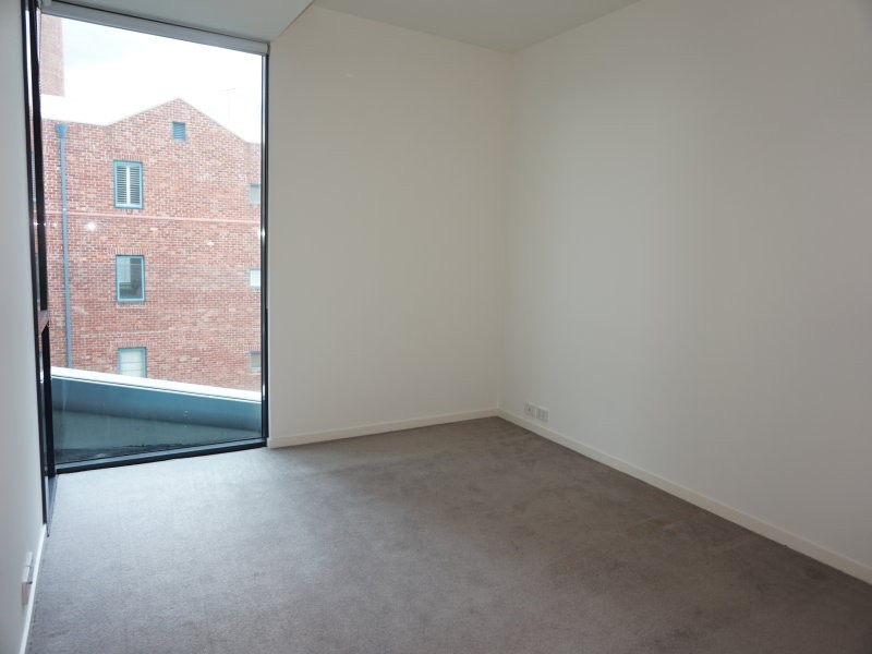 54C/95 Rouse Street, Port Melbourne VIC 3207