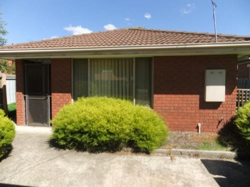 1A Berkeley Crescent, Altona North VIC 3025