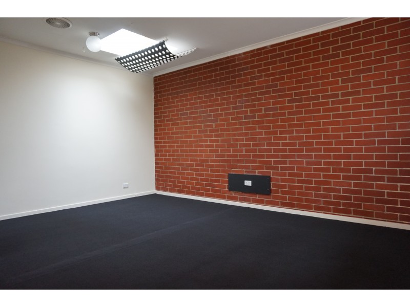 6/46 Geelong Road, Footscray VIC 3011