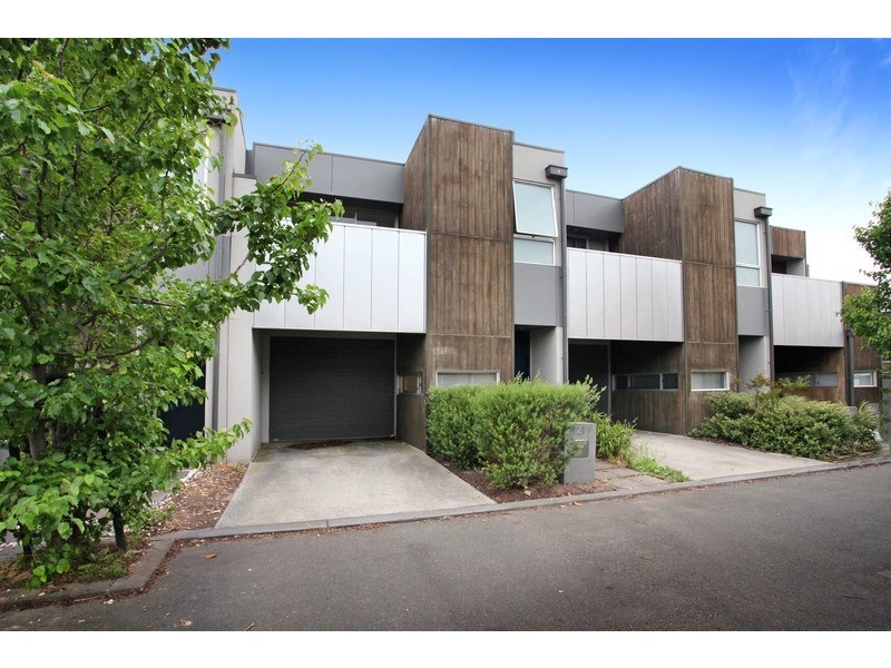 21 Raven Lane, Maribyrnong VIC 3032